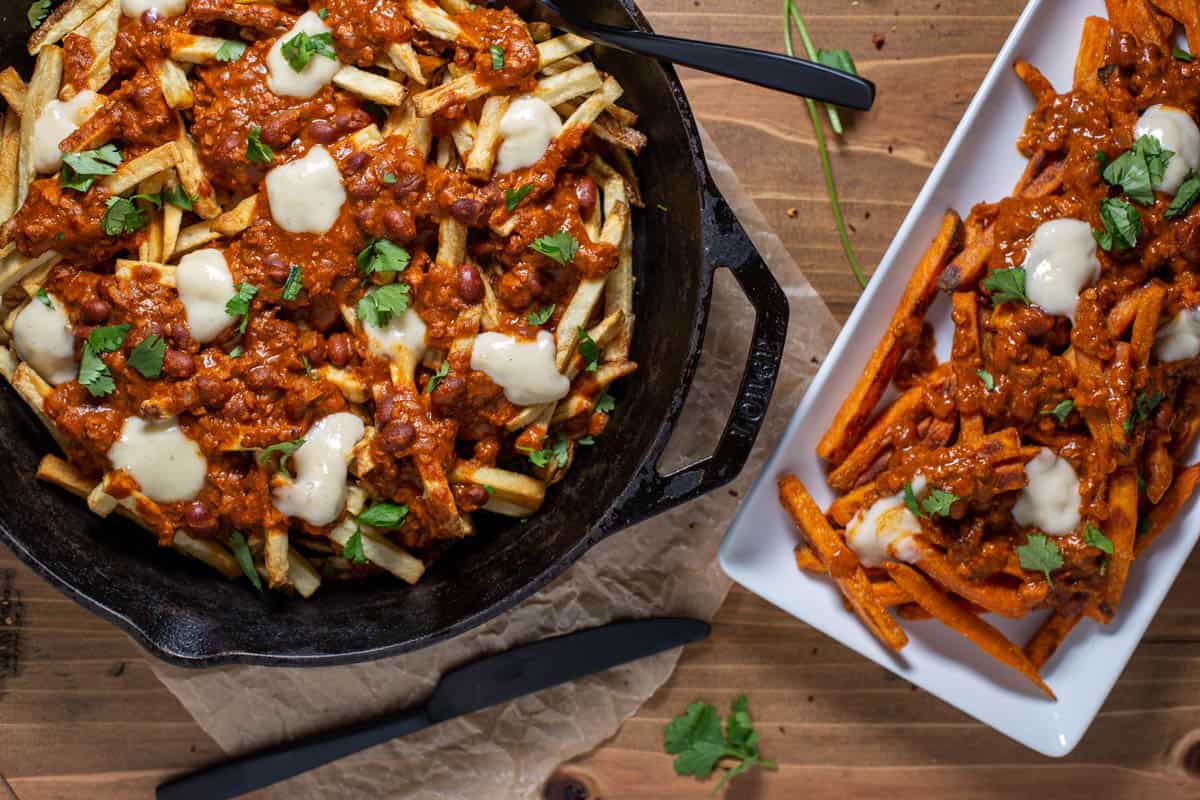 Vegan Poutine With Chorizo Chili Gravy - MN Veg Head